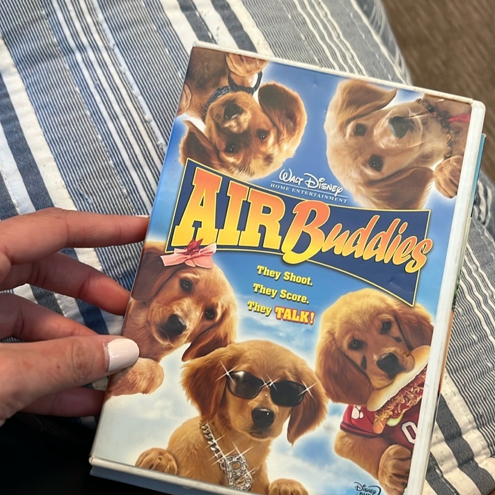 Air Buddies Movie DVD